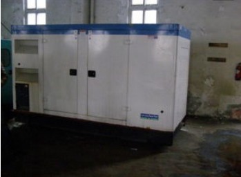 池州二手康明斯150kw大型柴油发电机组
